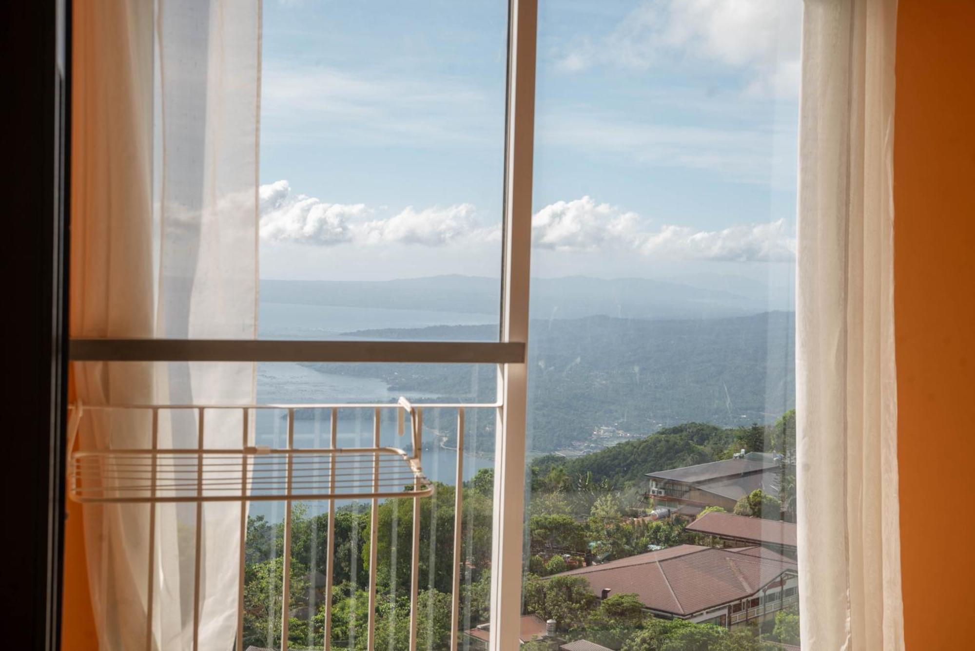 Wind Residences For Rent - Luiice Tagaytay City Екстериор снимка